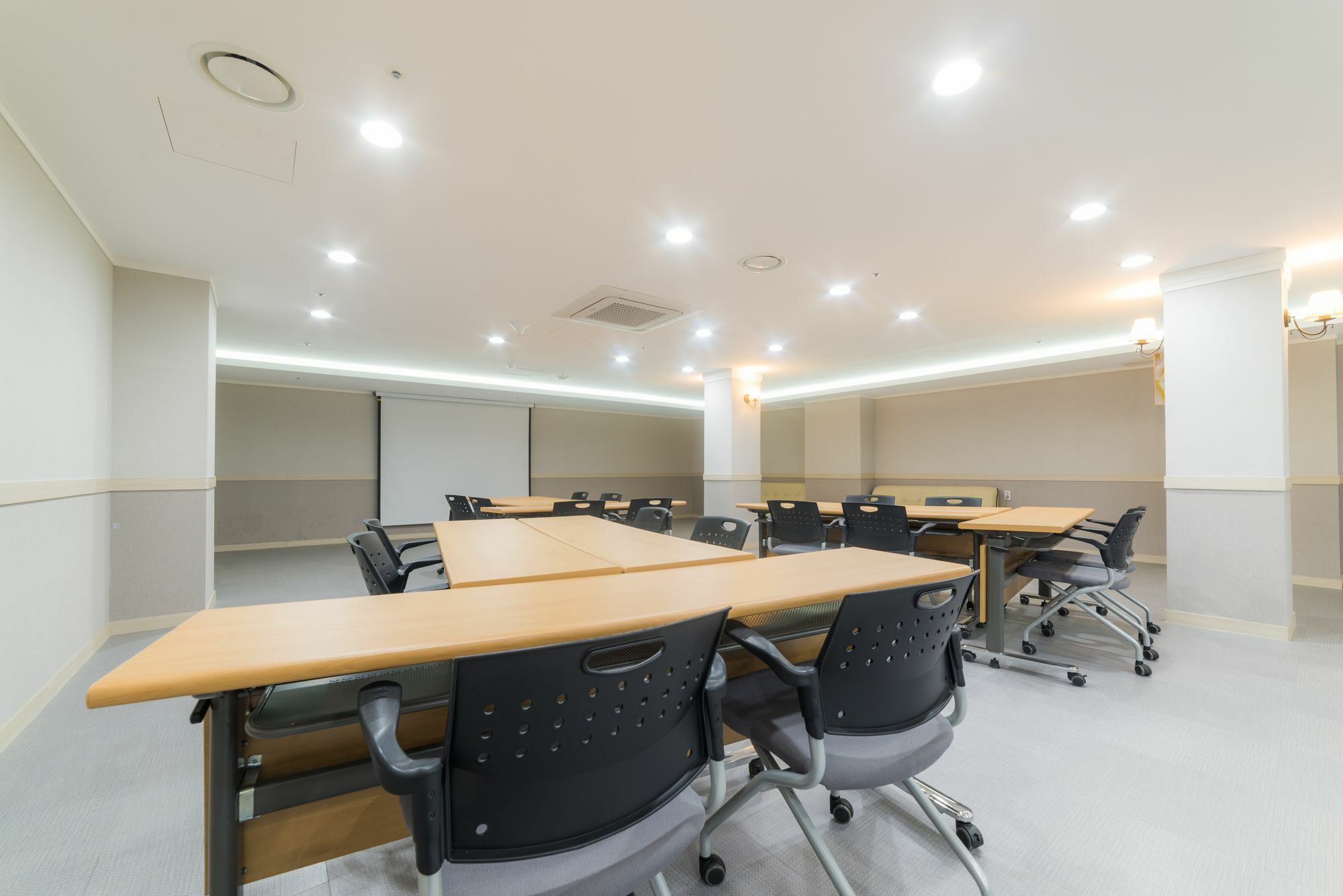 Reborn Suwon Silkroad Hotel Εξωτερικό φωτογραφία