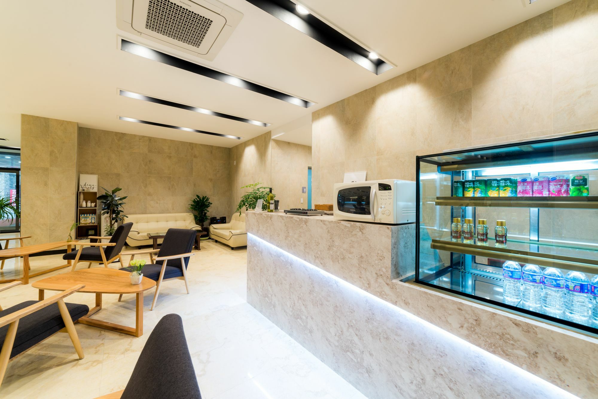 Reborn Suwon Silkroad Hotel Εξωτερικό φωτογραφία