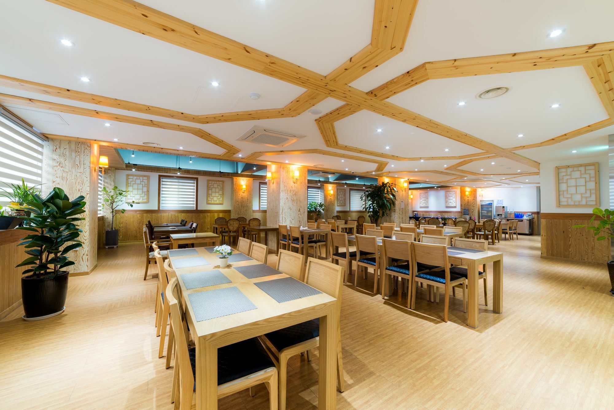 Reborn Suwon Silkroad Hotel Εξωτερικό φωτογραφία